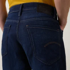 Mosa Mid-Rise Straight-Leg Jeans