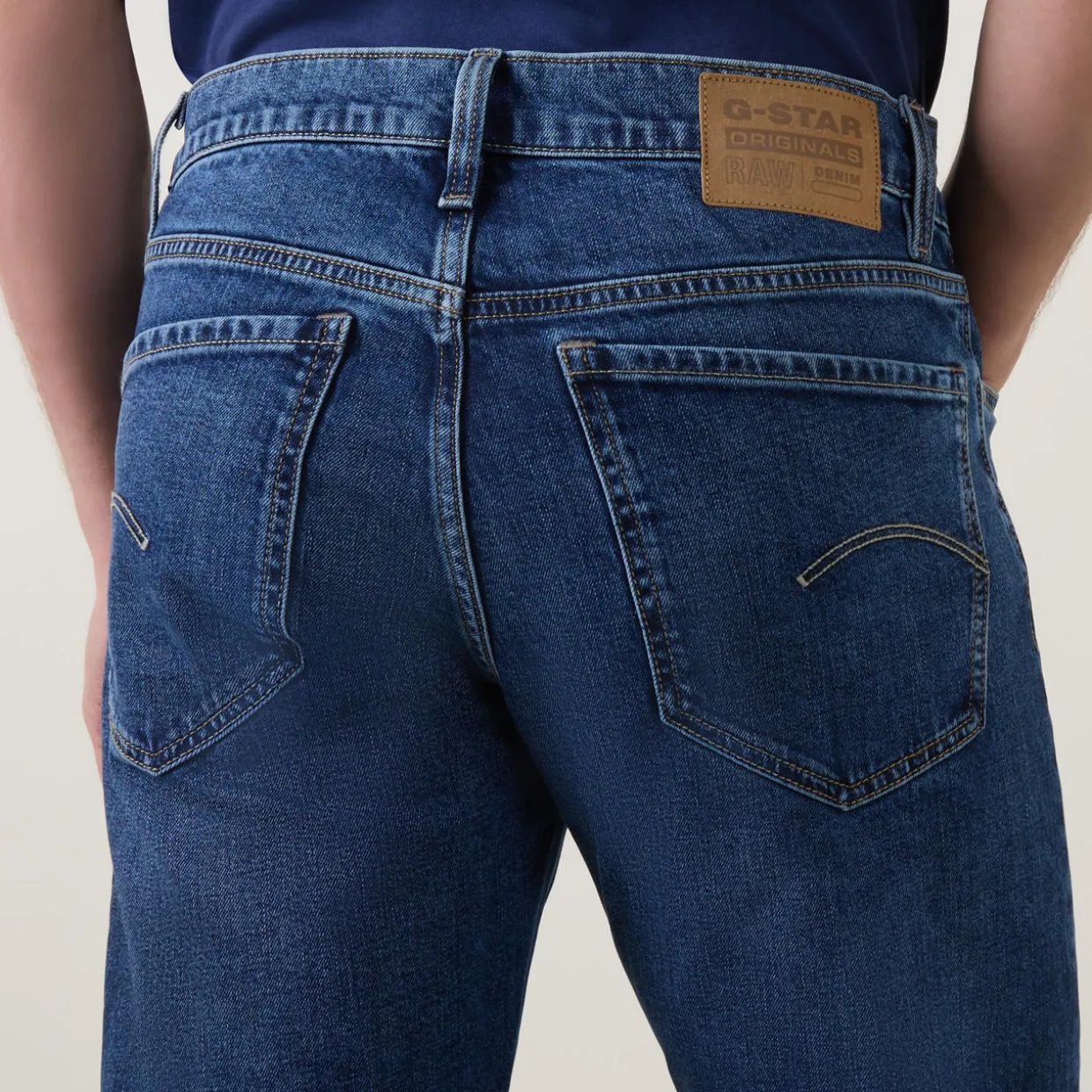 Mosa Straight-Leg Jeans