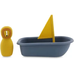 Mr. Lion Sailboat Bath Toy