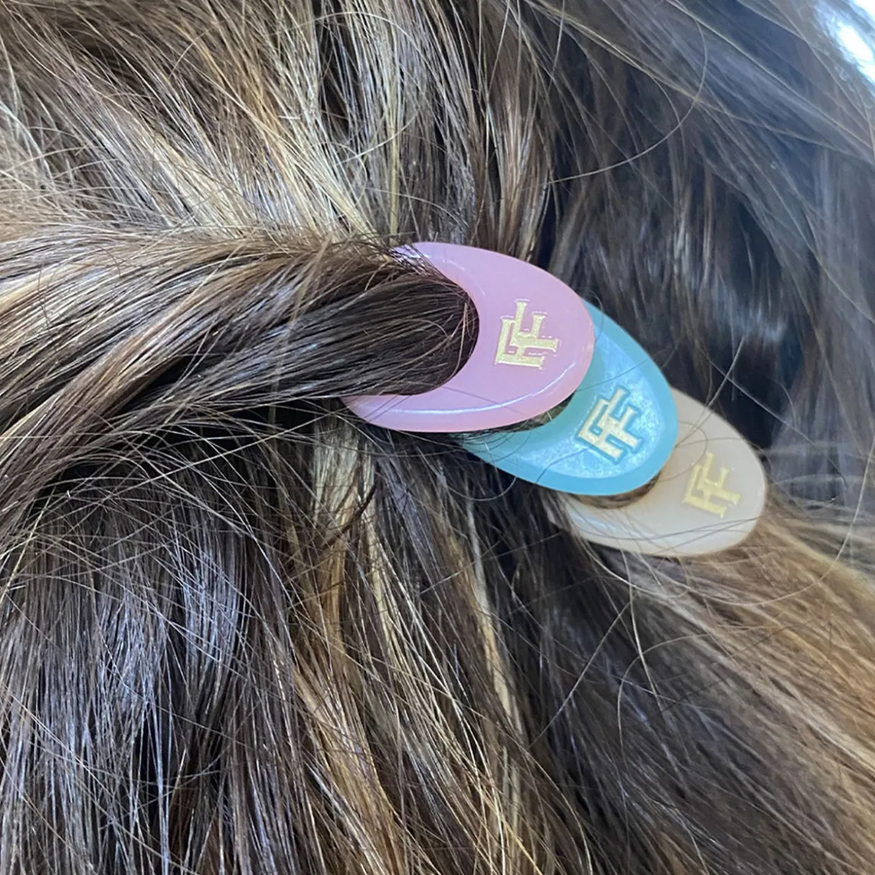 N°1 Hairpin Miami Collection - Seashell Pink, Soft Beige and Tantalizing Blue