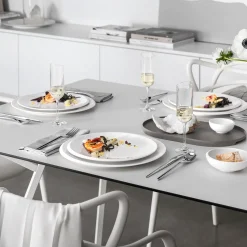 NewMoon 24-Piece Cutlery Set