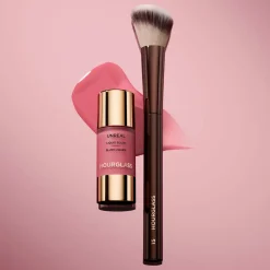 No. 15 Blush Brush