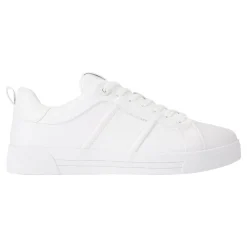 Noah Lace-Up Trainers