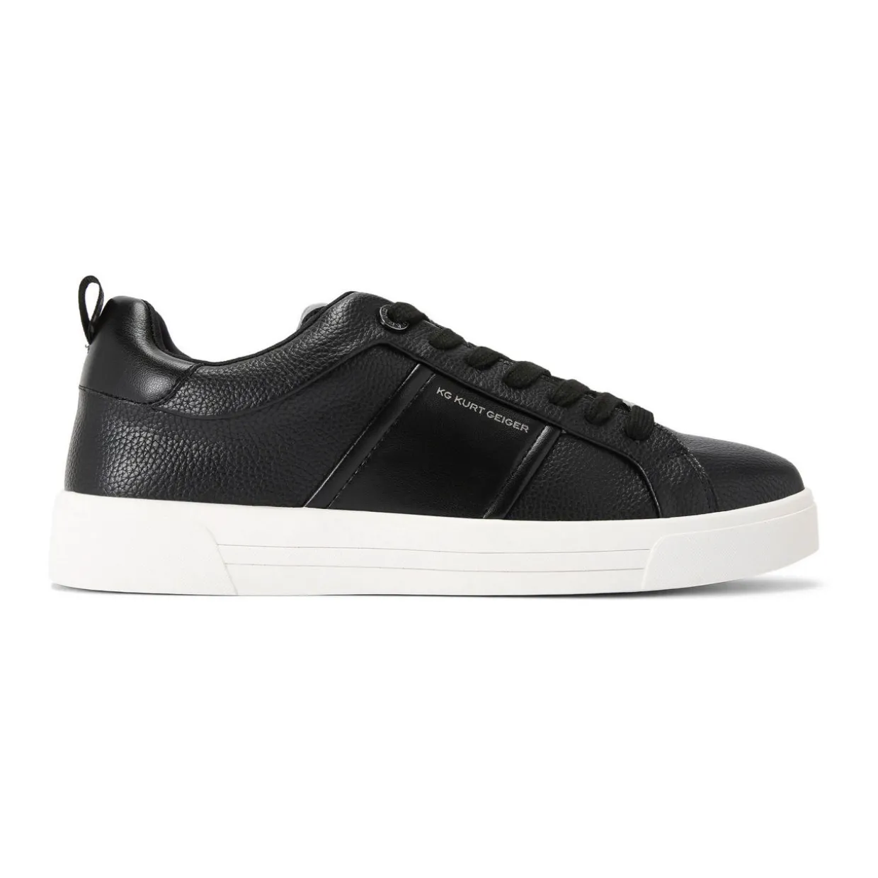 Noah Lace-Up Trainers
