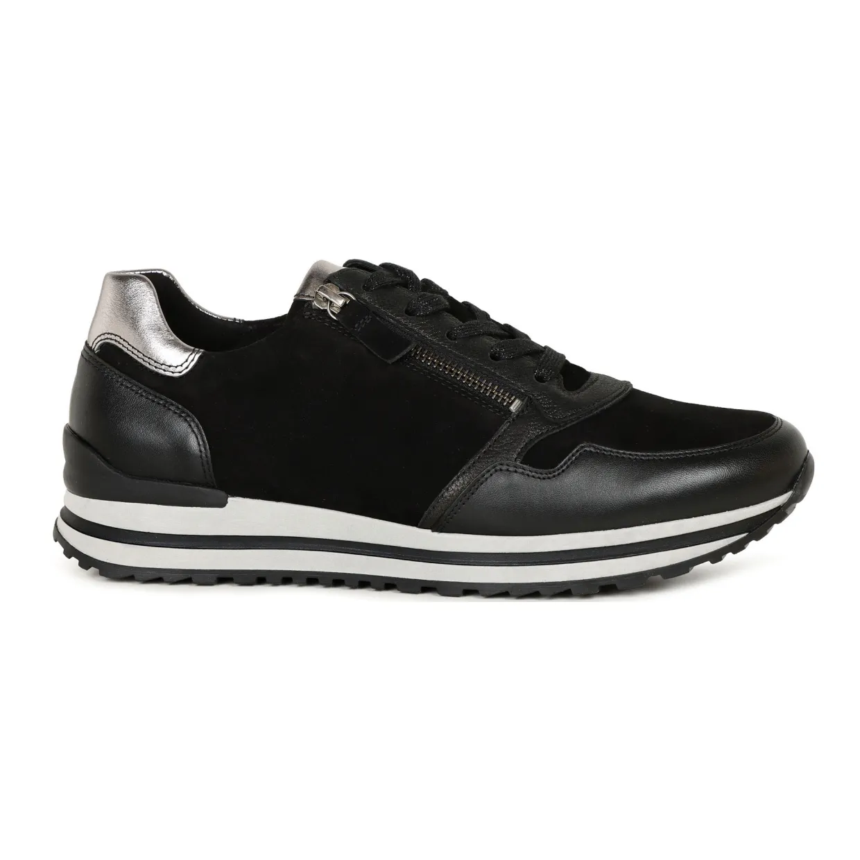 Nulon Lace-Up Trainers