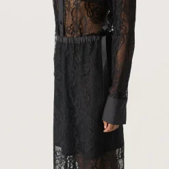 Nylah Lace Skirt