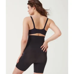 OnCore High-Waisted Mid-Thigh Shorts