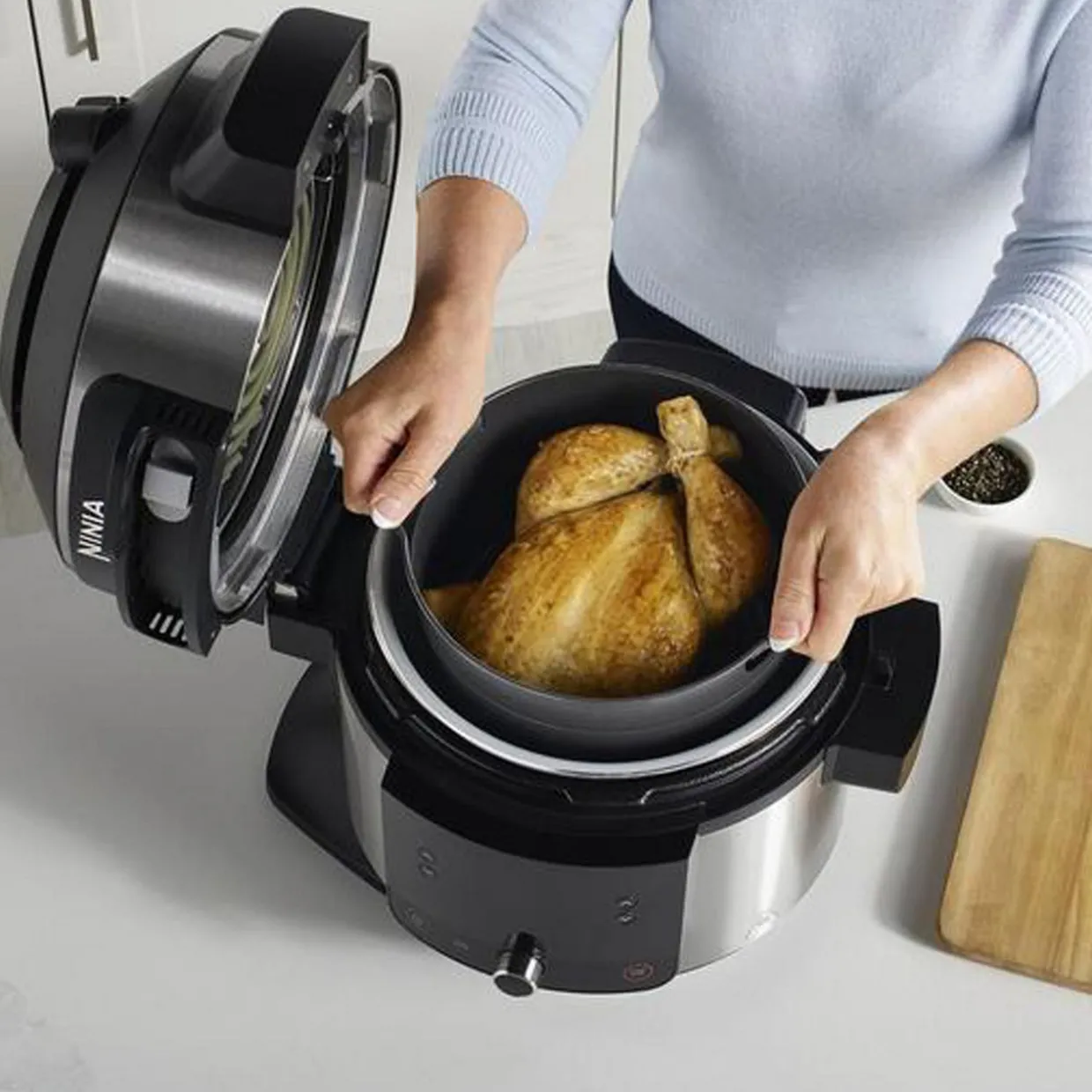 One Lid 6L 1460W Multi Cooker & Air Fryer