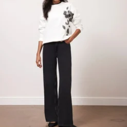 Placement Floral Sweatshirt
