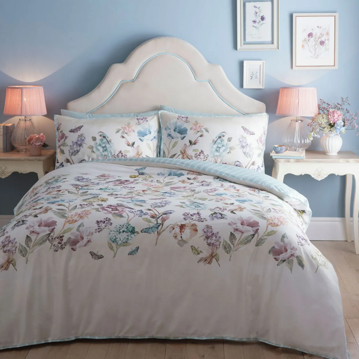 Portia Floral Bird Duvet Set Multi