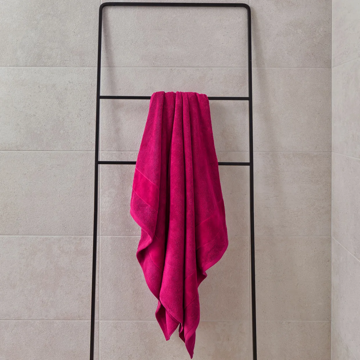 Prism Towel Very Berry