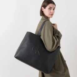 Sculpted Slim Tote Bag