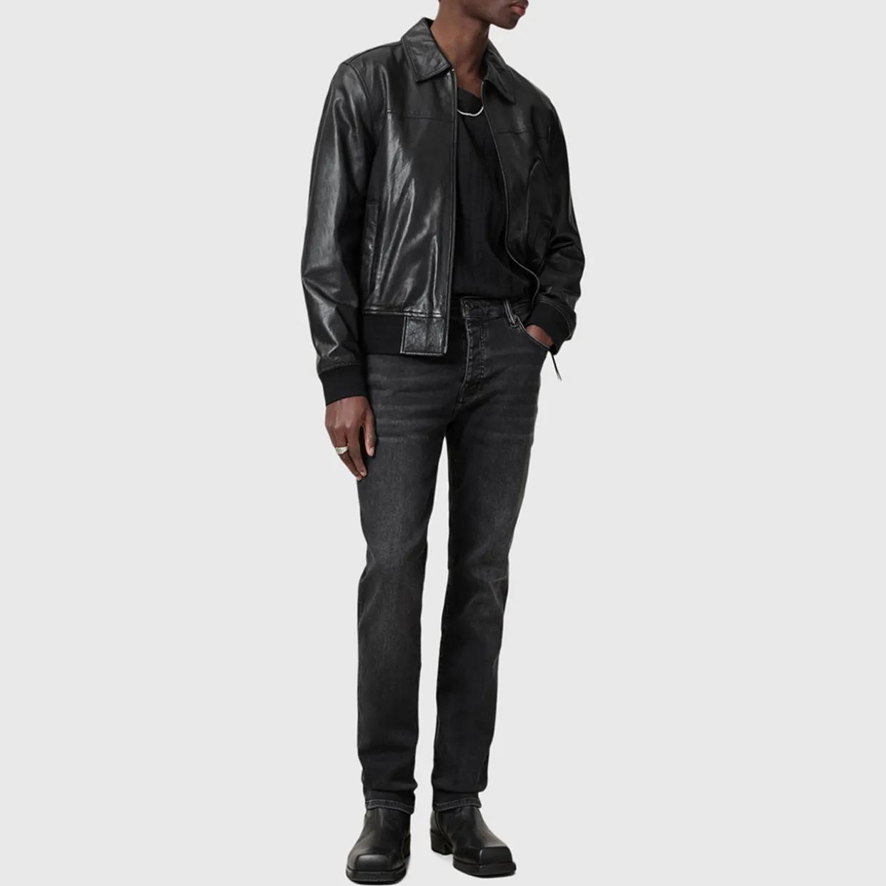 Sid Mid-Rise Skinny Jeans
