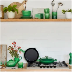 Signature Cast Iron Frying Pan With Metal Handle 23cm