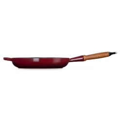 Signature Cast Iron Frying Pan With Wooden Handle 28cm