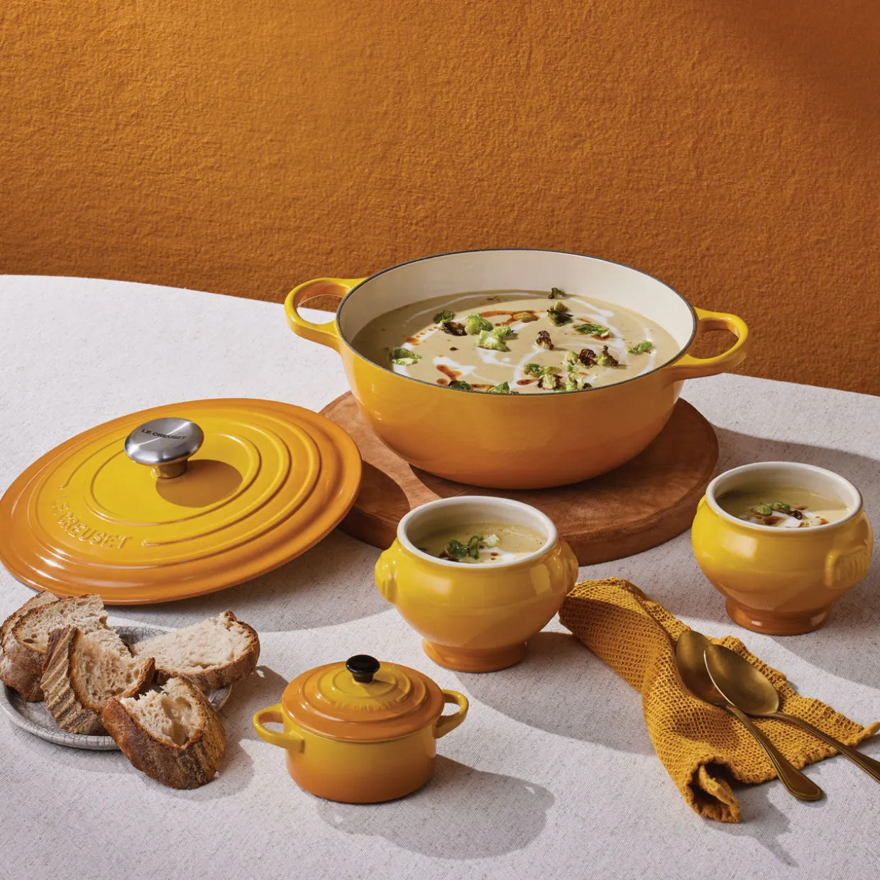 Signature Cast Iron Soup Pot 28cm