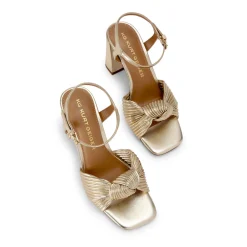 Signet Block Heels