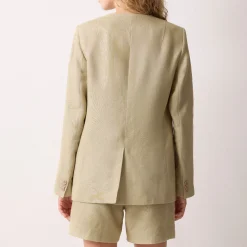 Single-Breasted Edge-Edge Blazer