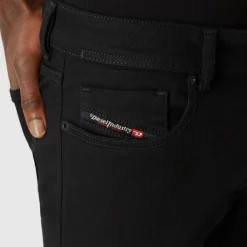 Sleenker Mid-Rise Skinny Jeans