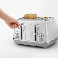 4-Slice Icona Capitals Toaster