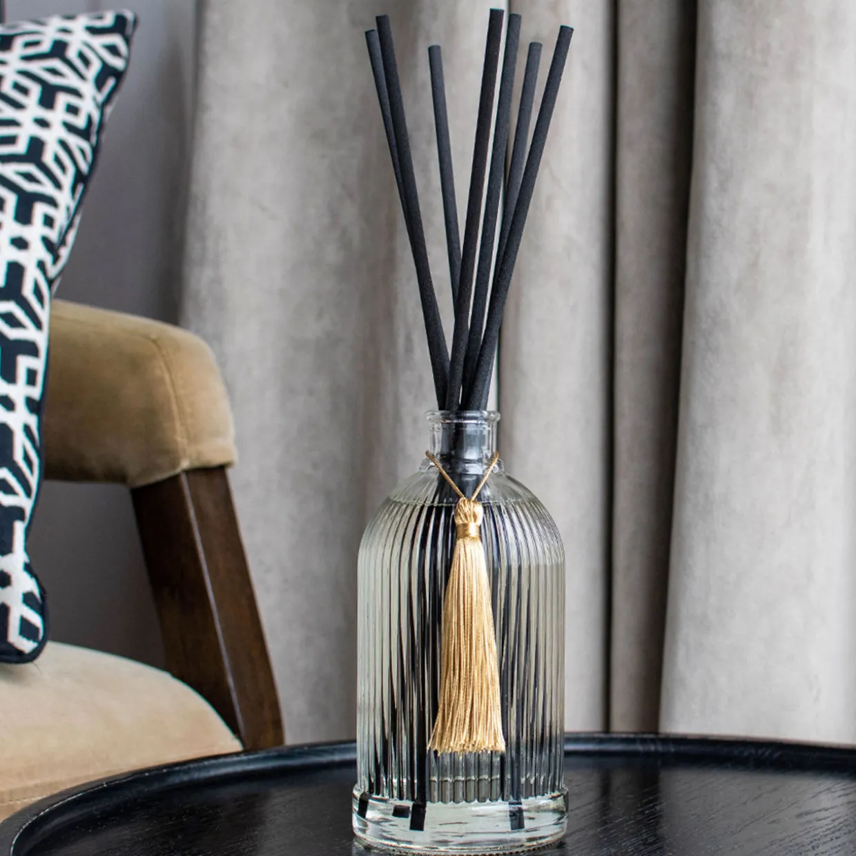 Smoked Wood & Amber Riad Collection Reed Diffuser 500ml