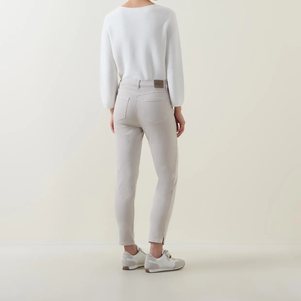 Sol Mid-Rise Slim Leg Jeans