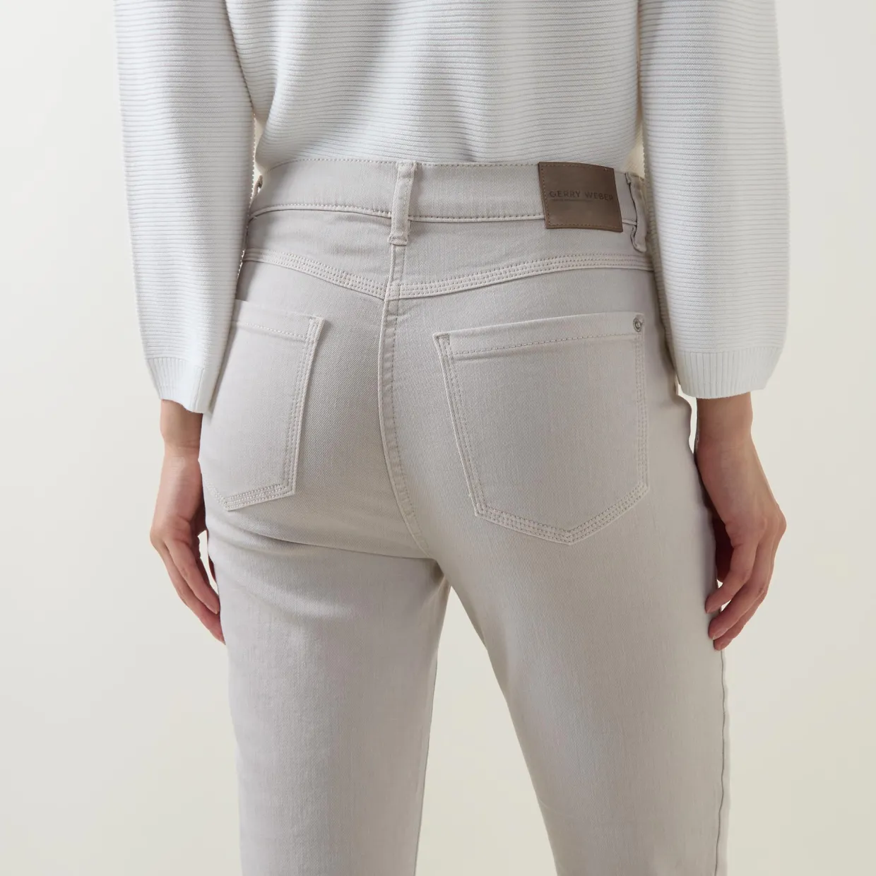 Sol Mid-Rise Slim Leg Jeans