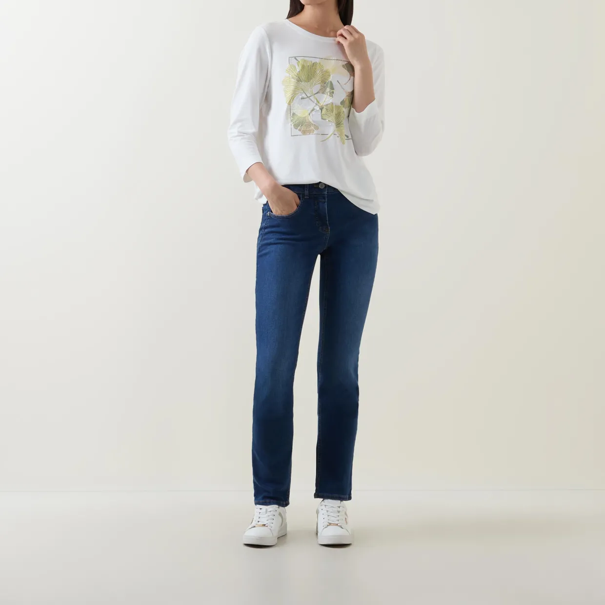 Sol Straight Leg Jeans