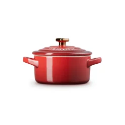 Stoneware Heart Knob Petite Casserole 10cm
