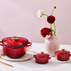 Stoneware Heart Knob Petite Casserole 10cm
