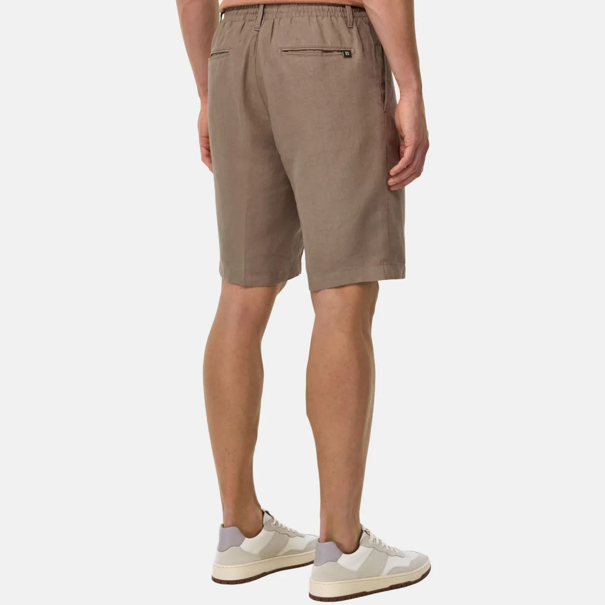 Straight Leg Linen Shorts
