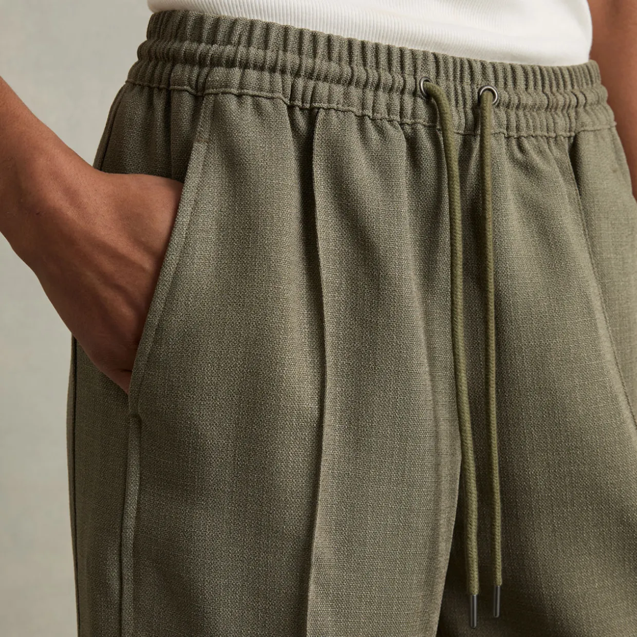 Sunnie Mid-Rise Wide Leg Trousers