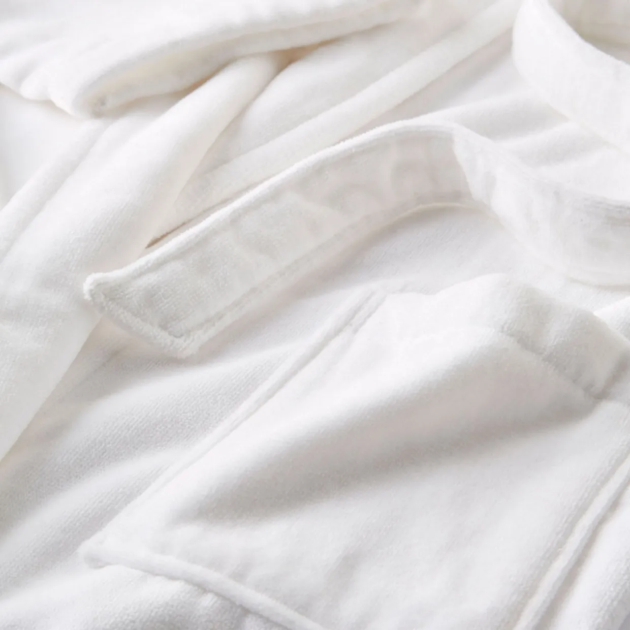 Supreme Velour Bathrobe White