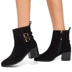 Tanya Boots