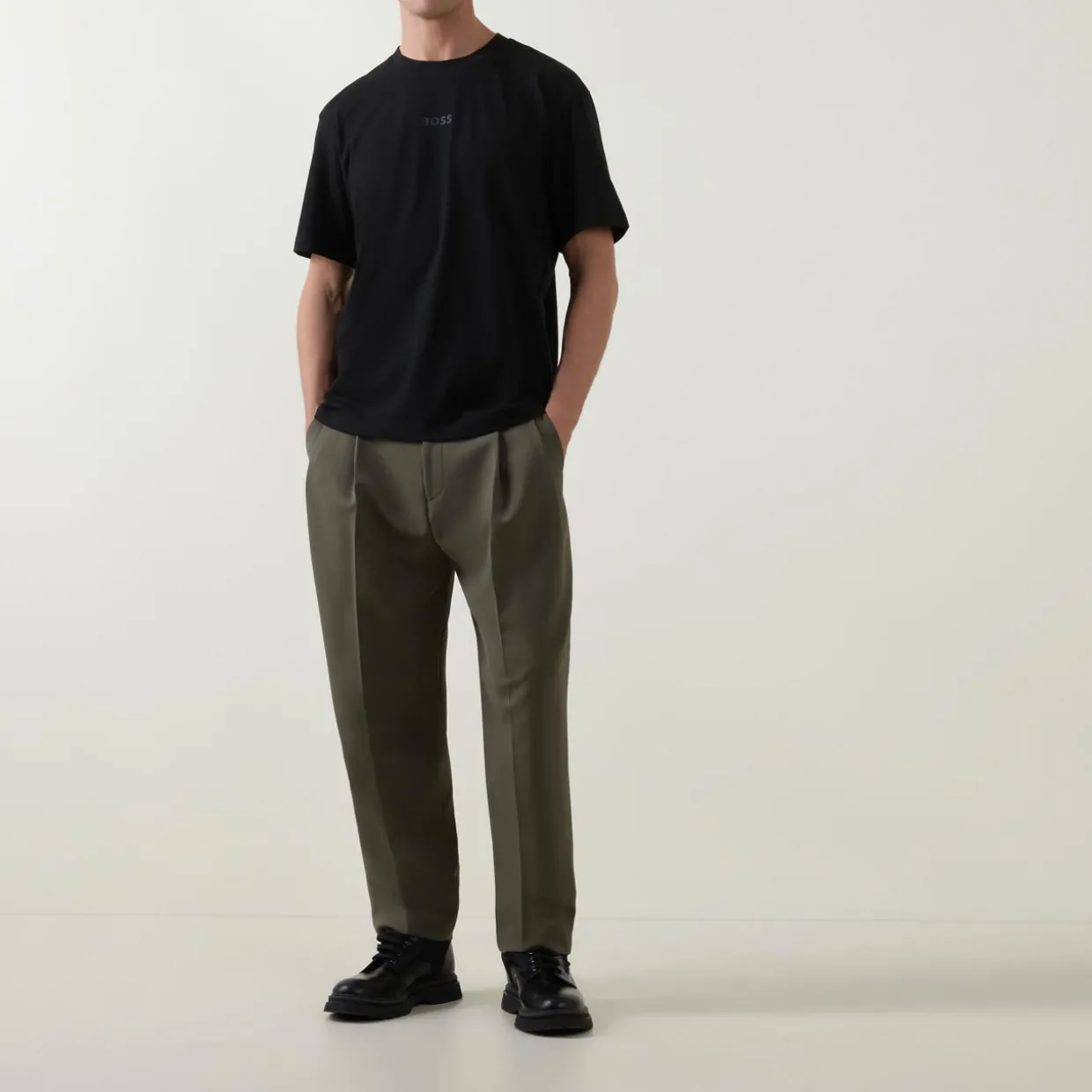 Tee 10 T-Shirt