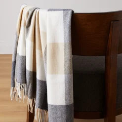 The Classic Check Comfort Throw