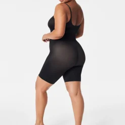Thinstincts® 2.0 Medium Control Mid-Thigh Bodysuit