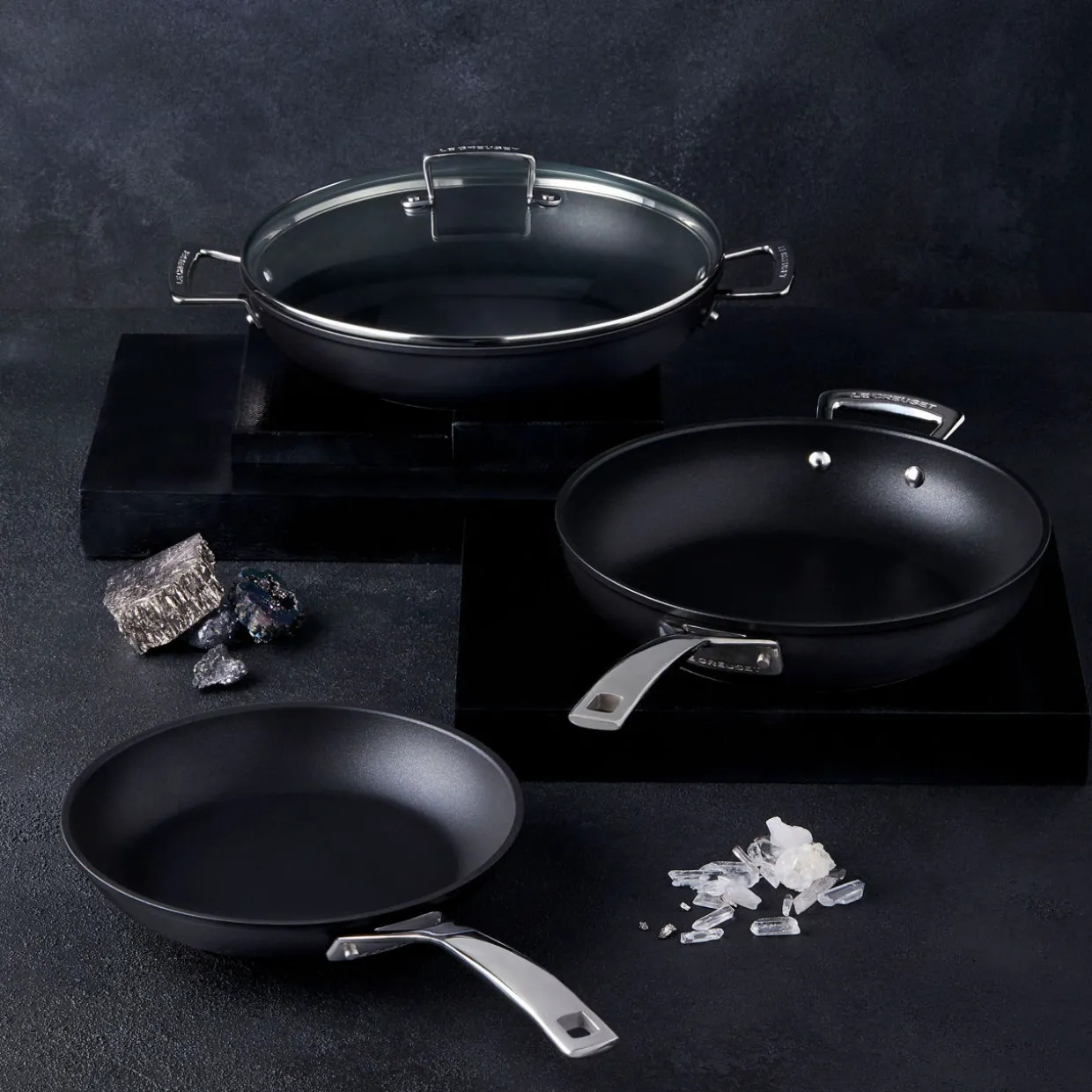 Toughened Non-Stick Shallow Casserole 26cm