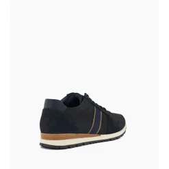 Treck Stripe-Detail Trainers