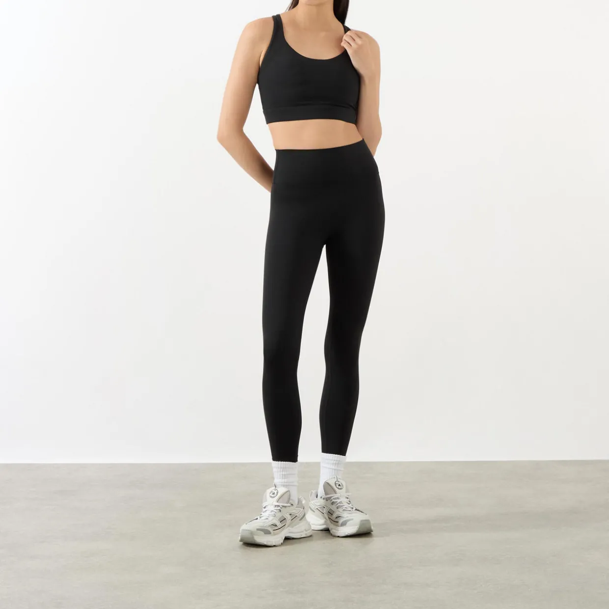 Ultimate Cross Back Sports Bra