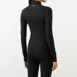 Ultimate Long-Sleeved Zipped Top