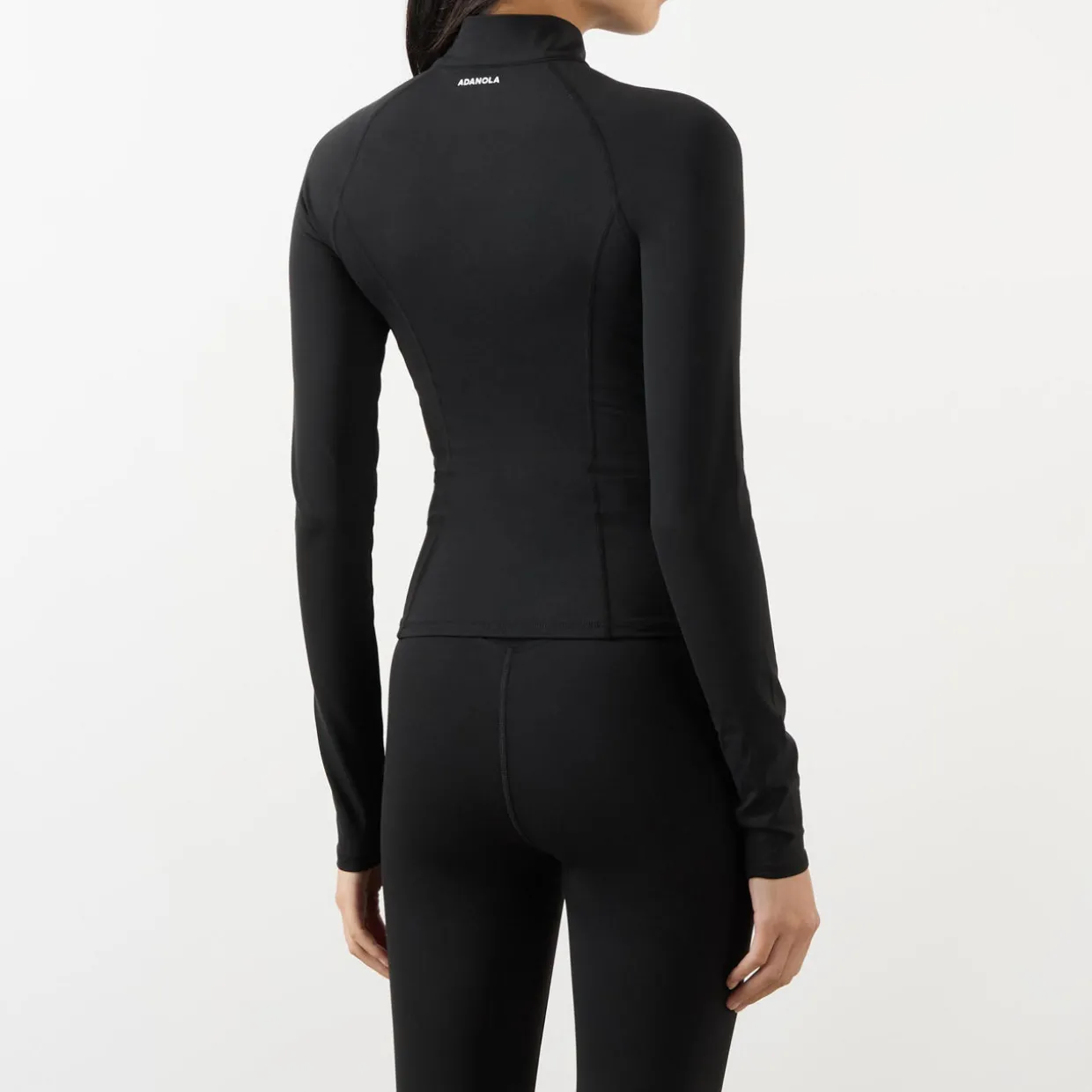 Ultimate Long-Sleeved Zipped Top