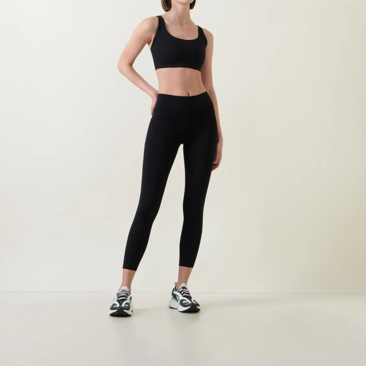 Ultimate Studio 7-8 Leggings