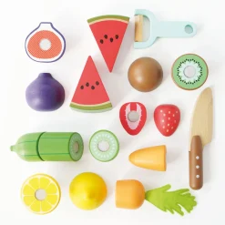 Wooden Chopping Board & Sliceable Play Food