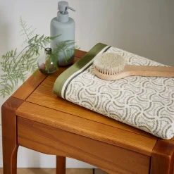 Yoko Towel Sage/Green/White