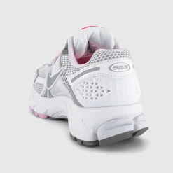 Zoom Vomero 5 Trainers